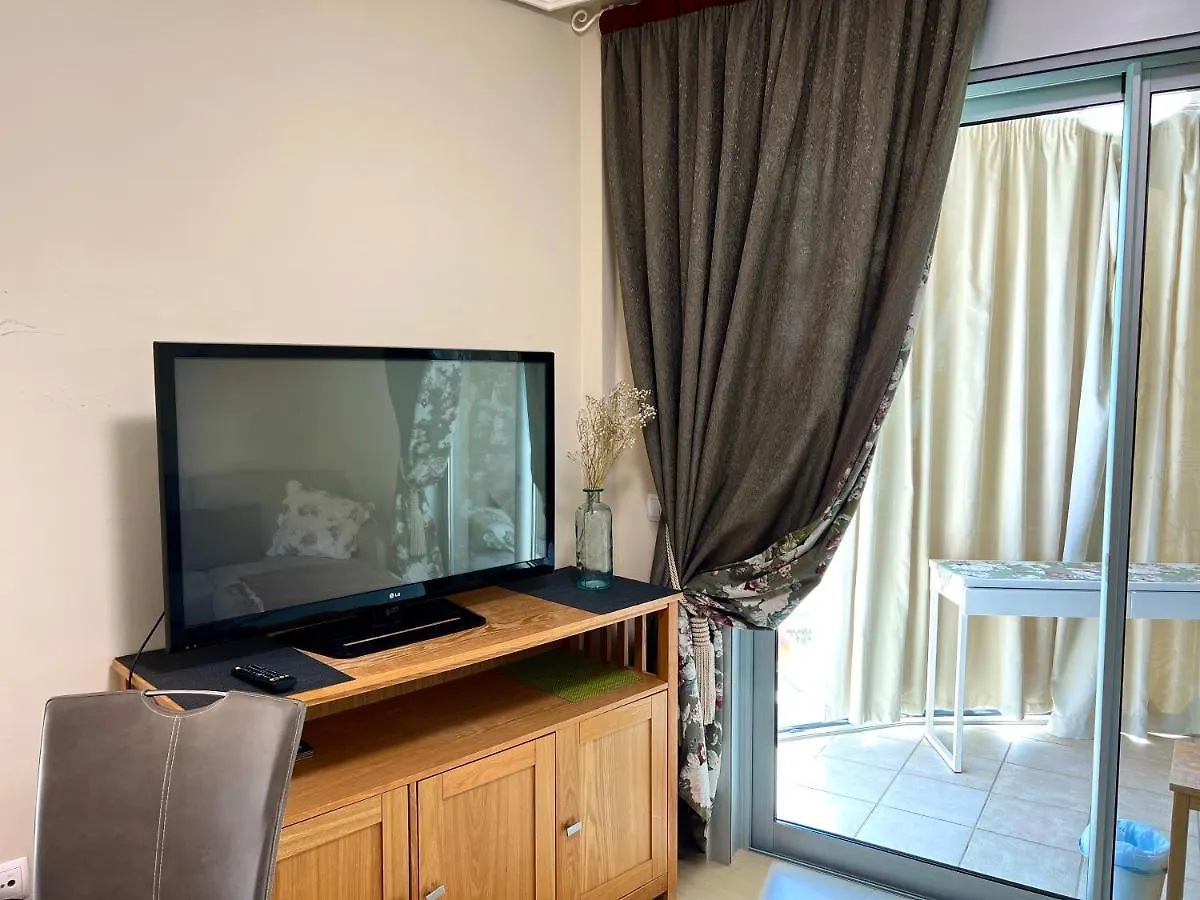 Apartment With Garden Vista Roja La Tejita 0*,  إسبانيا
